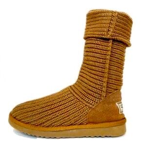 Ugg Knit Boots - Chestnut